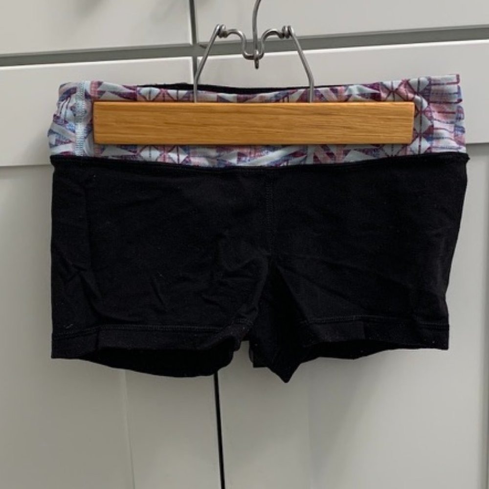 Ivivva by Lululemon Fitted Shorts